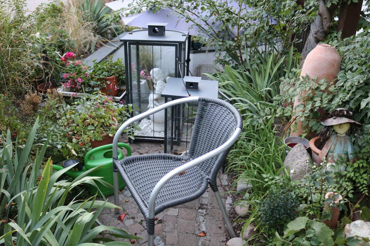 Soutterain - Wohnung Mit Senkgarten Weingarten  Exterior foto